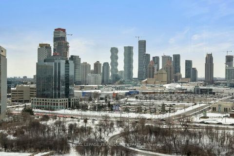 Photo 31 at 1607 - 4235 Sherwoodtowne Boulevard, City Centre, Mississauga