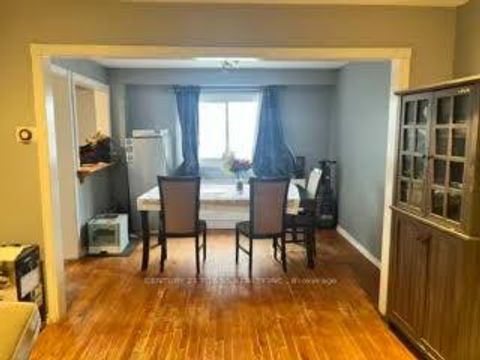 Photo 2 at 1640 Tawnberry Street, Brock Ridge, Pickering