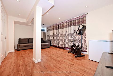 Photo 35 at 6 - 29 Madelaine Drive, Painswick South, Barrie