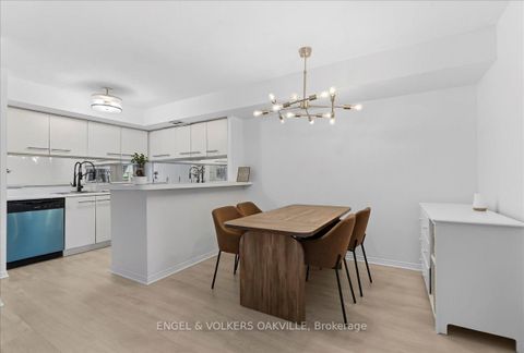 Photo 7 at 1811 - 25 The Esplanade, Waterfront Communities C8, Toronto