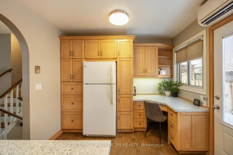 Photo 11 at 768 Ferndale Street, Northglen, Oshawa