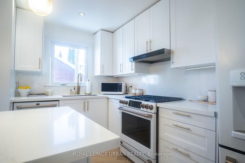 Photo 13 at 153 Craven Road, Coxwell, Toronto