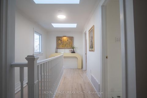 Photo 20 at 153 Craven Road, Coxwell, Toronto