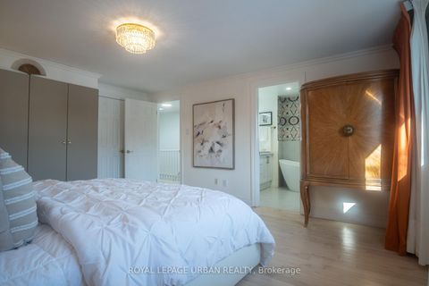 Photo 23 at 153 Craven Road, Coxwell, Toronto