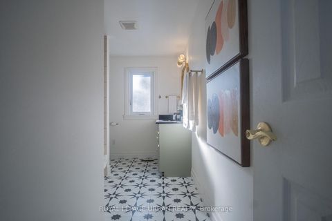 Photo 36 at 153 Craven Road, Coxwell, Toronto