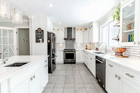 Photo 2 at 3822 West Street, Rural Innisfil, Innisfil