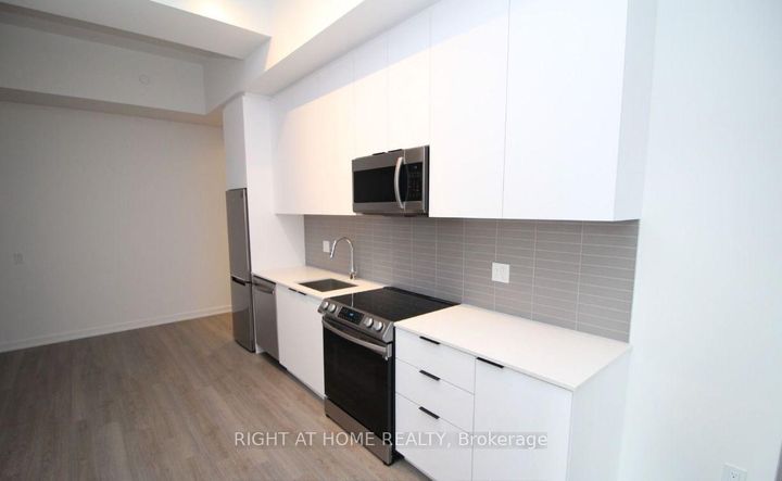 Photo 9 at 523 - 50 Power Street, Moss Park, Toronto