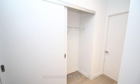 Photo 3 at 523 - 50 Power Street, Moss Park, Toronto