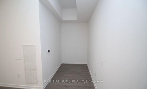 Photo 7 at 523 - 50 Power Street, Moss Park, Toronto