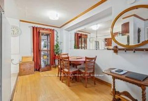 Photo 9 at 49 - 740 Kennedy Road, Ionview, Toronto