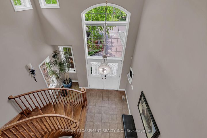 Photo 20 at 4 Moonstone Court, Gurnett, Hamilton