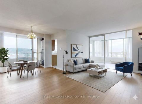 Photo 1 at 819 - 32 Clarissa Drive, Harding, Richmond Hill