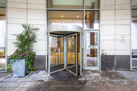 Photo 35 at 1004 - 2191 Yonge Street, Mount Pleasant West, Toronto