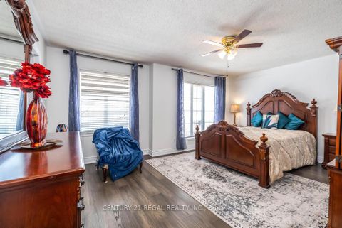 Photo 29 at 43 Waterton Crescent, Langstaff, Richmond Hill