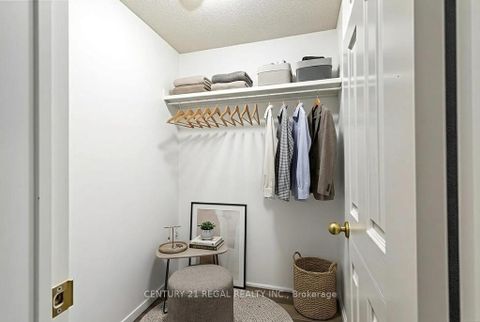 Photo 31 at 43 Waterton Crescent, Langstaff, Richmond Hill