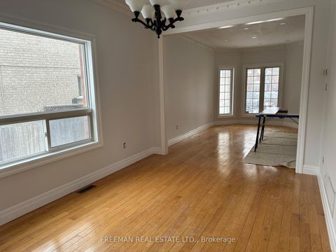 Photo 6 at 1 Humber Forest Court, Sonoma Heights, Vaughan