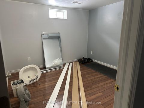 Photo 28 at 1 Humber Forest Court, Sonoma Heights, Vaughan