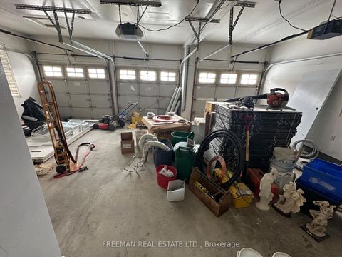 Photo 35 at 1 Humber Forest Court, Sonoma Heights, Vaughan