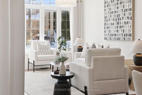 Photo 6 at 417 Kwapis Boulevard, Woodland Hill, Newmarket