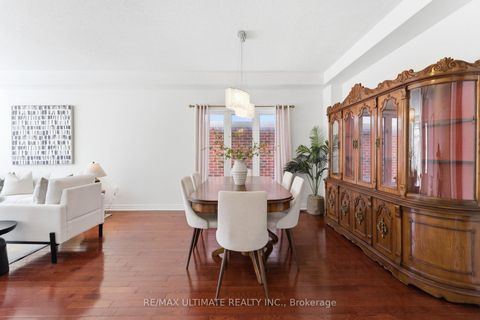 Photo 8 at 417 Kwapis Boulevard, Woodland Hill, Newmarket