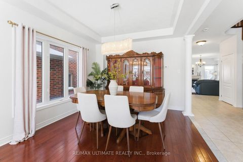 Photo 9 at 417 Kwapis Boulevard, Woodland Hill, Newmarket