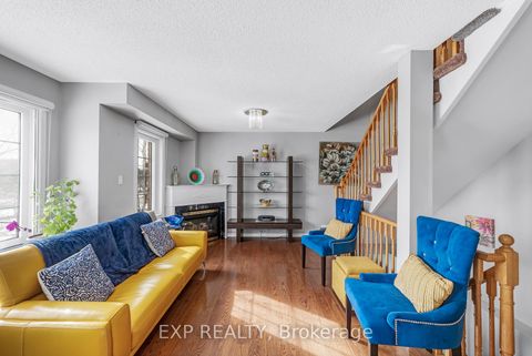 Photo 6 at 45 Sandlewood Court, Bayview Wellington, Aurora