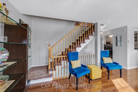 Photo 19 at 45 Sandlewood Court, Bayview Wellington, Aurora