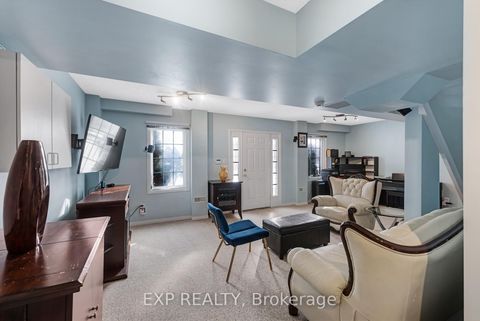 Photo 35 at 45 Sandlewood Court, Bayview Wellington, Aurora