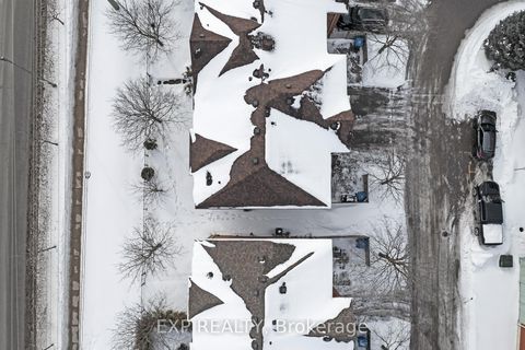 Photo 36 at 45 Sandlewood Court, Bayview Wellington, Aurora