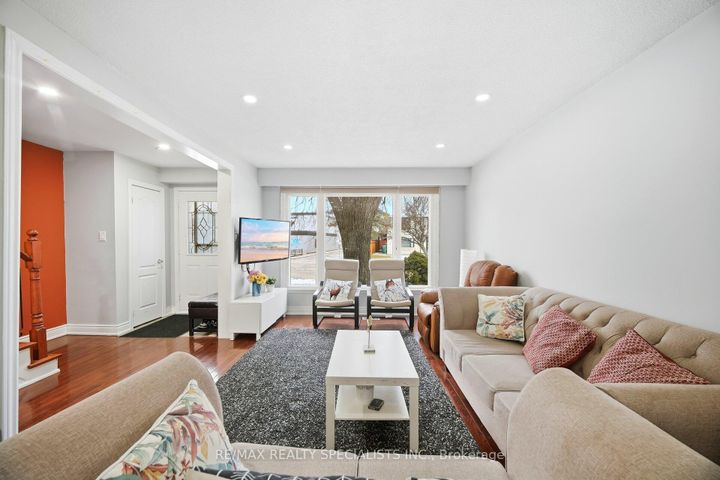 Photo 6 at 44 Herkley Drive, Madoc, Brampton