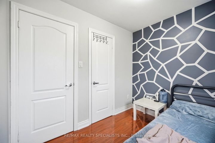 Photo 23 at 44 Herkley Drive, Madoc, Brampton