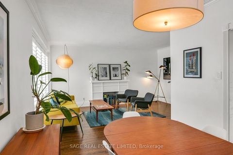 Photo 6 at 32 Sherwood Avenue, Maryvale, Toronto