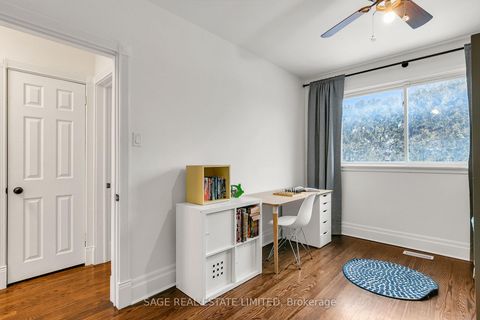 Photo 13 at 32 Sherwood Avenue, Maryvale, Toronto