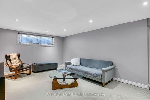 Photo 19 at 32 Sherwood Avenue, Maryvale, Toronto