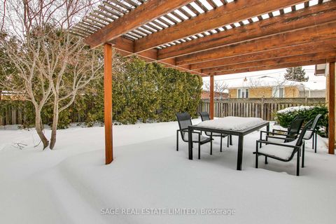 Photo 28 at 32 Sherwood Avenue, Maryvale, Toronto