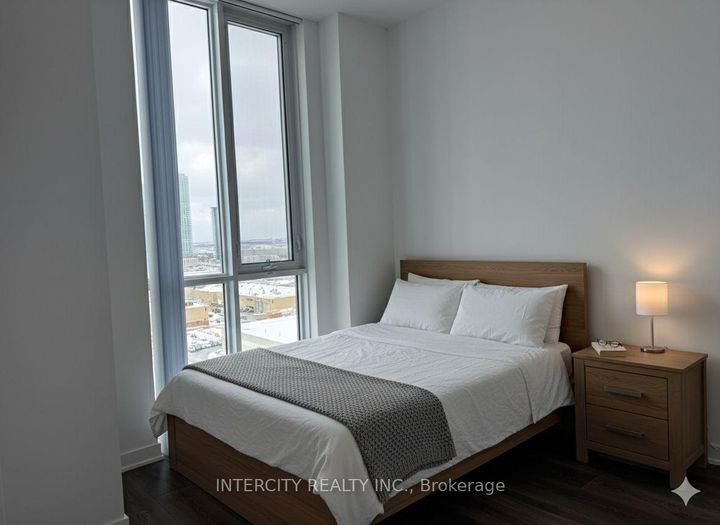 Photo 10 at 1608 - 60 Honeycrisp Crescent, Vaughan Corporate Centre, Vaughan