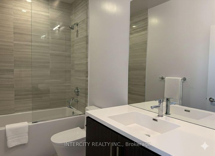 Photo 12 at 1608 - 60 Honeycrisp Crescent, Vaughan Corporate Centre, Vaughan