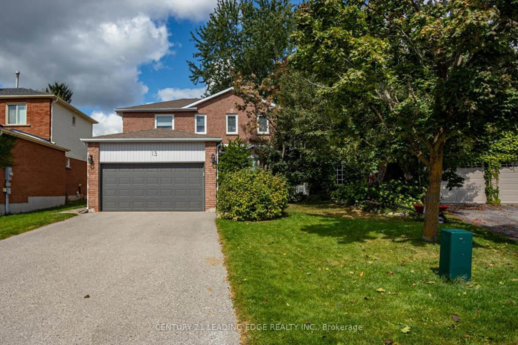 13 Gordon Court, West Bayfield, Barrie photo 5