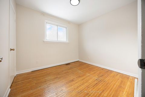 Photo 11 at 79 TIVOLI Court, Guildwood, Toronto