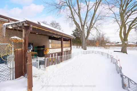 Photo 25 at 79 TIVOLI Court, Guildwood, Toronto