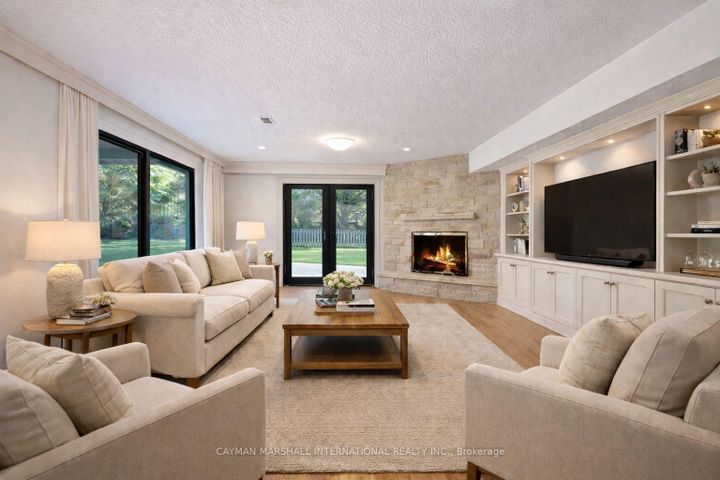 Photo 12 at 30 Hi Mount Drive, Bayview Village, Toronto