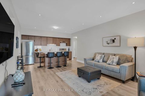 Photo 4 at 110 - 299 Cundles Road E, Alliance, Barrie