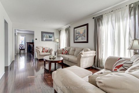 Photo 11 at 500 Woodspring Avenue, Woodland Hill, Newmarket