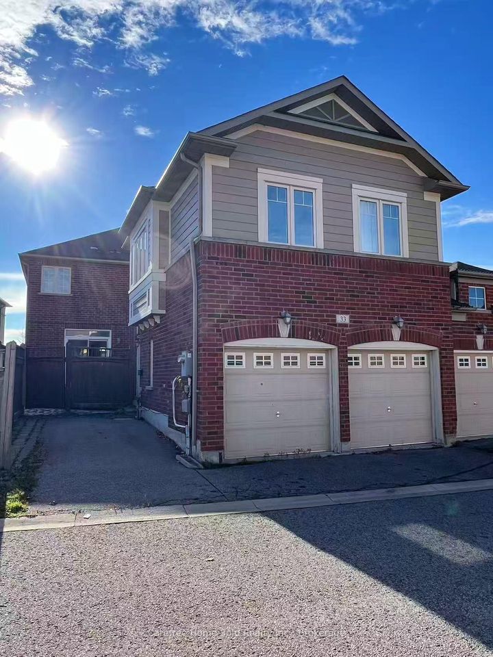 Photo 31 at 33 Oakmoor Lane, Cornell, Markham