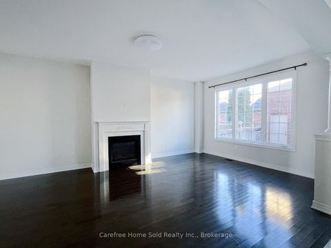 Photo 8 at 33 Oakmoor Lane, Cornell, Markham