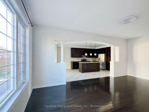 Photo 9 at 33 Oakmoor Lane, Cornell, Markham