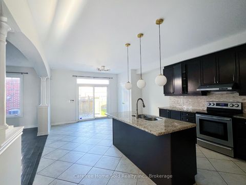 Photo 11 at 33 Oakmoor Lane, Cornell, Markham