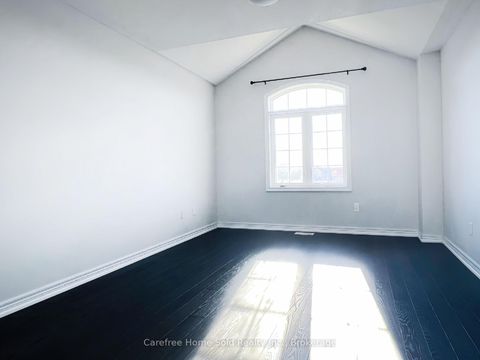 Photo 23 at 33 Oakmoor Lane, Cornell, Markham