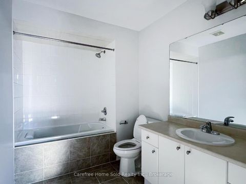 Photo 24 at 33 Oakmoor Lane, Cornell, Markham