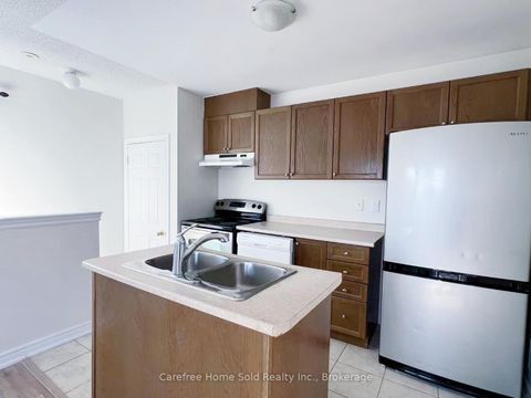 Photo 34 at 33 Oakmoor Lane, Cornell, Markham